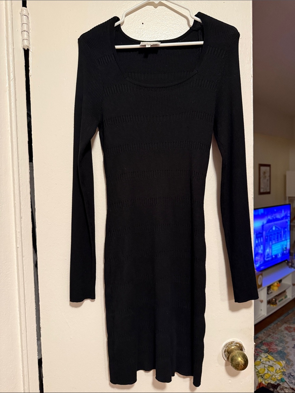 Slim-Fit Black Long Sleeve Ribbed Knit Dress